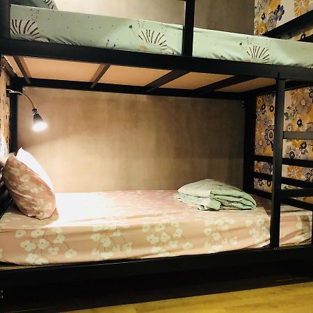 Wj Hostel Bangkok Eksteriør bilde